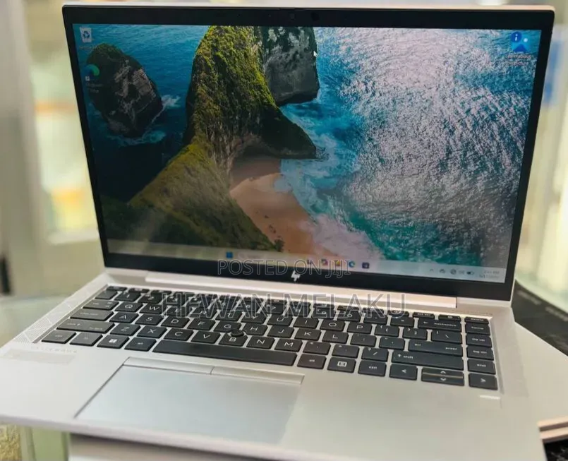 New Laptop HP EliteBook 845 G8 16GB AMD Ryzen 7 SSD 512GB