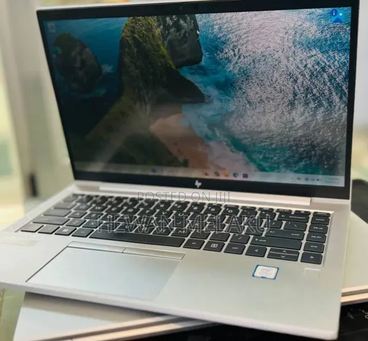 New Laptop HP EliteBook 845 G8 16GB AMD Ryzen 7 SSD 512GB