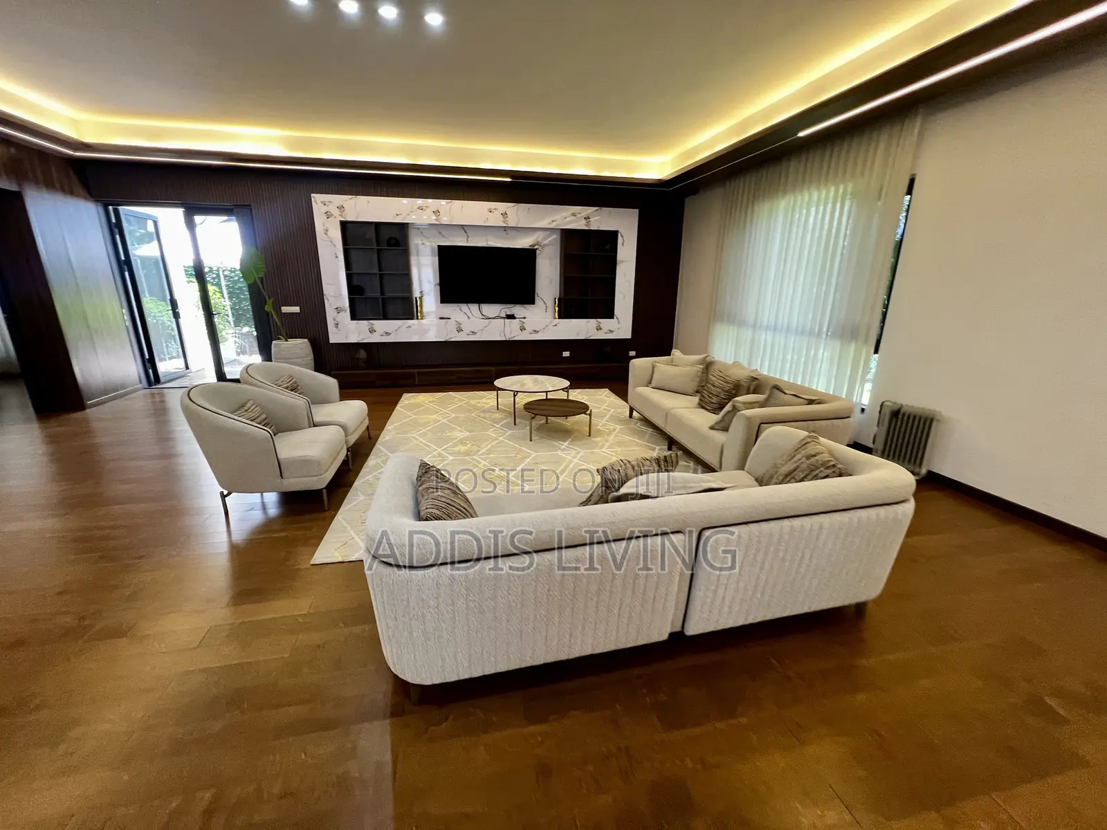 Furnished 6bdrm Villa in Bole for rent