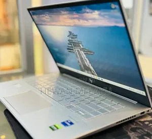 New Laptop HP Envy 15 16GB Intel Core i7 SSD 512GB