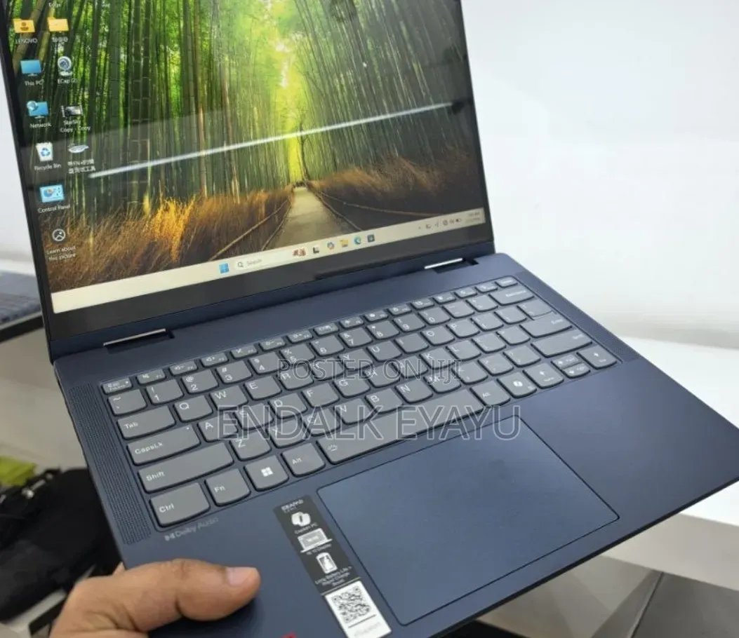New Laptop Lenovo IdeaPad 520 16GB AMD Ryzen 7 SSD 1T
