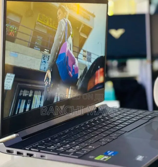 New Laptop HP Victus 15 16GB Intel Core i5 SSD 512GB