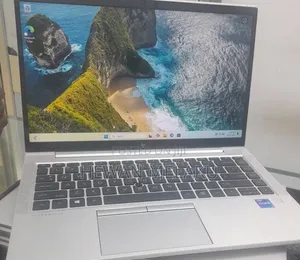 New Laptop HP EliteBook 840 G8 16GB Intel Core i7 SSD 512GB