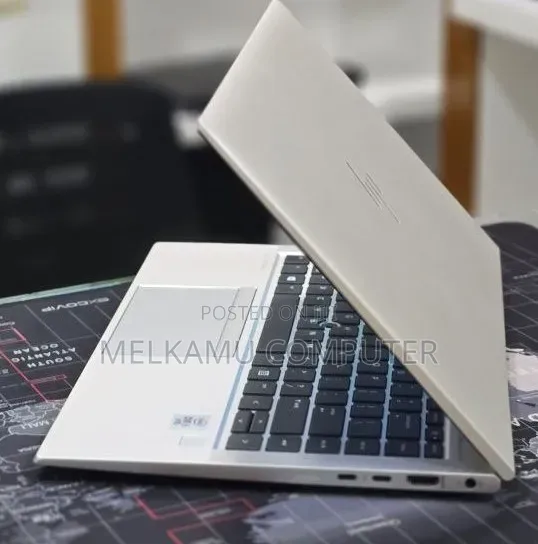New Laptop HP EliteBook 840 G7 16GB Intel Core i5 SSD 512GB