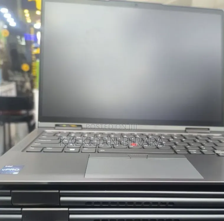 New Laptop Lenovo ThinkPad X1 Yoga 32GB Intel Core i7 SSD 256GB