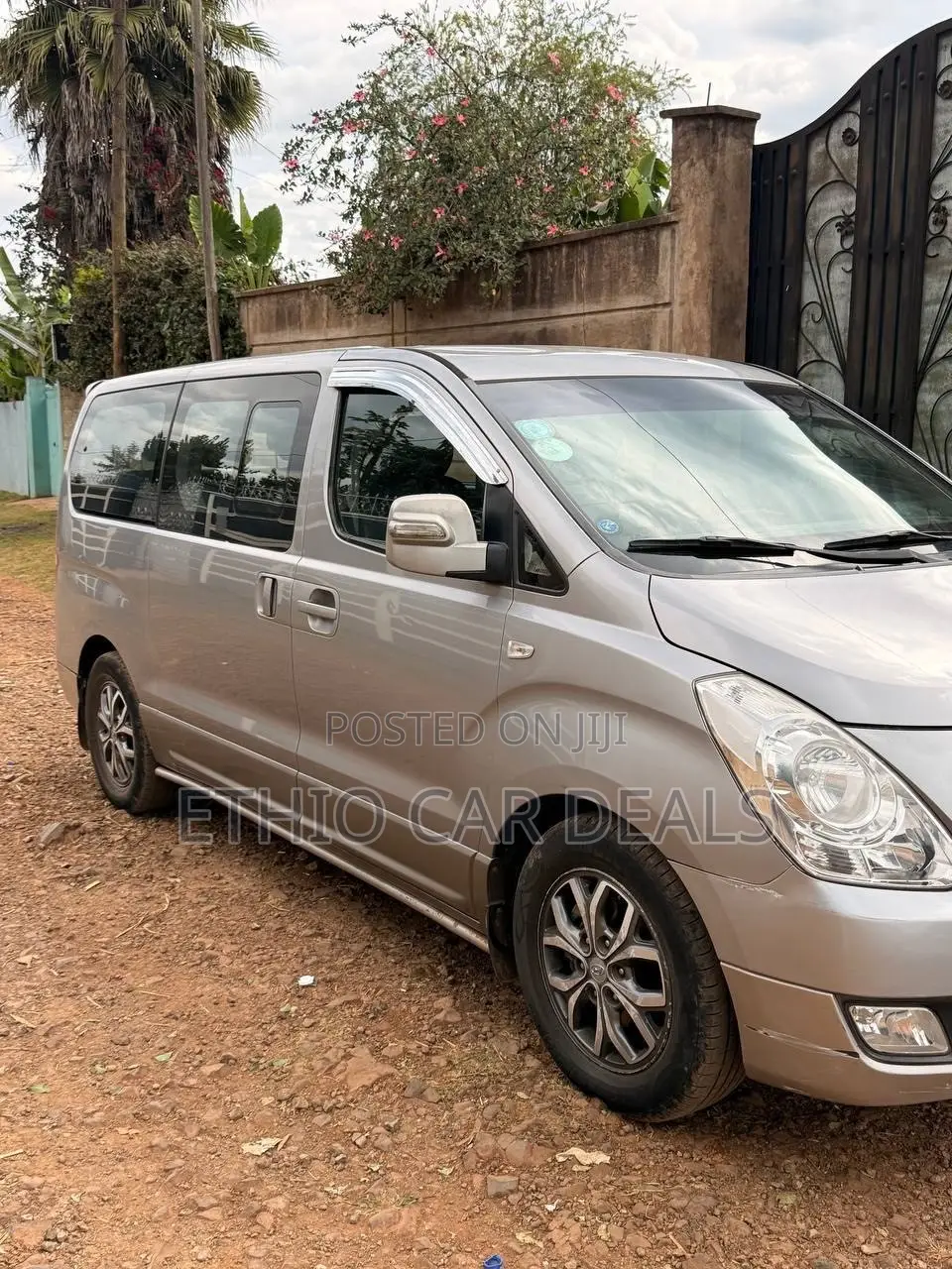 Hyundai Starex 2017 Silver