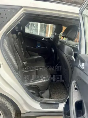 Hyundai Tucson Eco FWD 2017 White