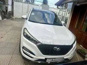 Hyundai Tucson Eco FWD 2017 White