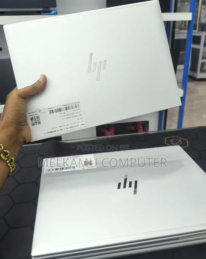 New Laptop HP EliteBook 830 G9 16GB Intel Core i5 SSD 512GB