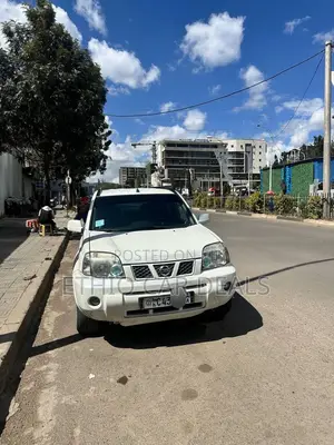Nissan X-Trail 2006 White