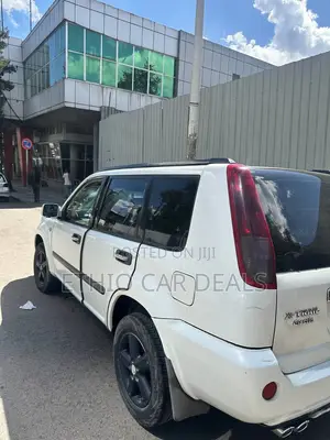 Nissan X-Trail 2006 White