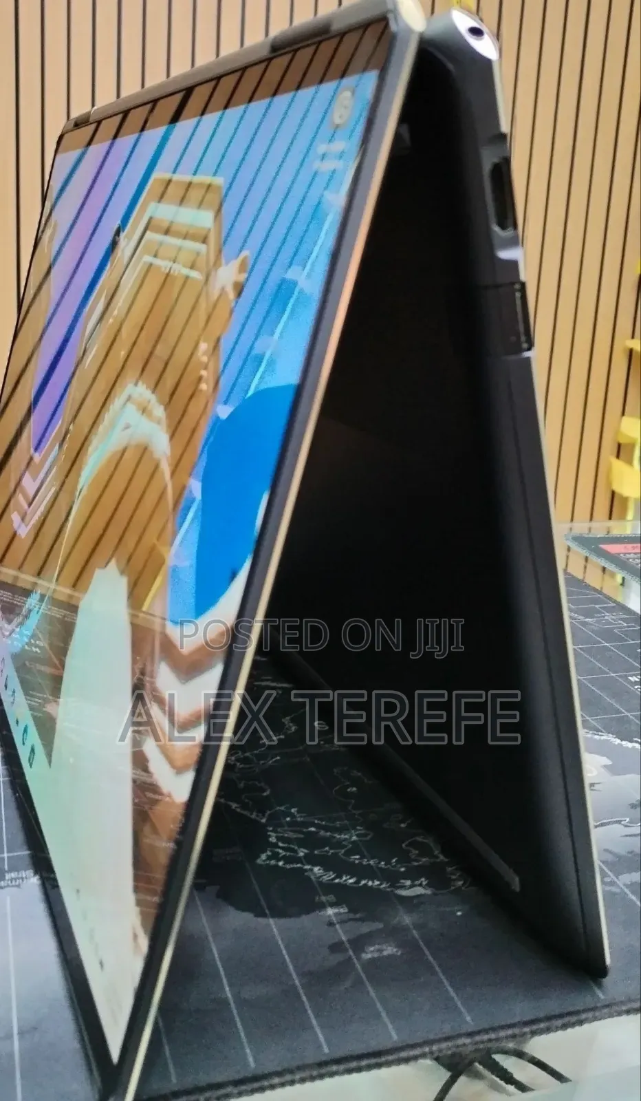 New Laptop HP Spectre X360 16GB Intel Core i7 SSD 512GB