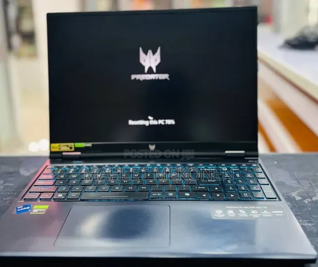 New Laptop Acer Predator Helios Neo 16 16GB Intel Core i9 SSD 1T