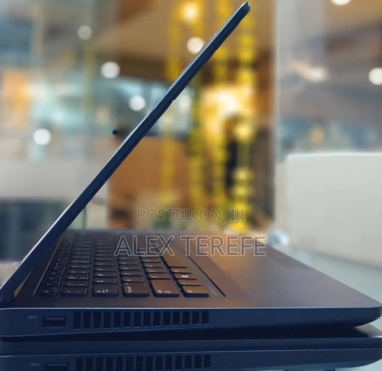 New Laptop Dell Latitude 14 E5470 4GB Intel Core i3 SSD 128GB