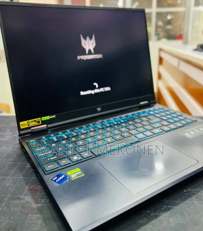 New Laptop Acer Predator Helios Neo 16 16GB Intel Core i9 SSD 1T