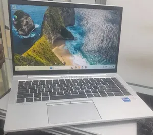 New Laptop HP EliteBook 840 G8 16GB Intel Core i7 SSD 512GB