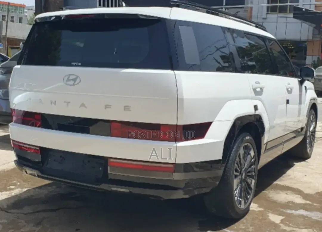 New Hyundai Santa Fe 2025