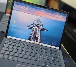 New Laptop Dell Latitude 7350 16GB Intel Core Ultra 5 SSD 512GB