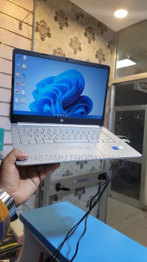 Laptop HP Stream Notebook 16GB Intel Core i7 SSD 512GB