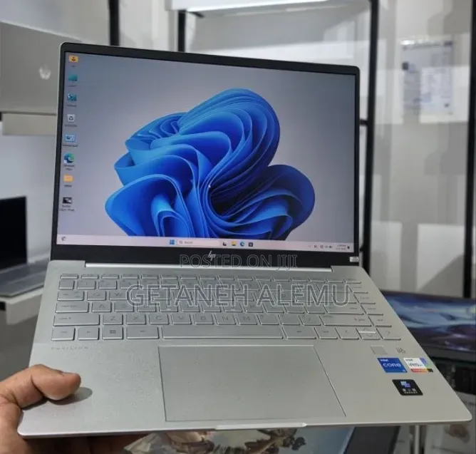 New Laptop HP Pavilion 15 16GB Intel Core i5 SSD 1T