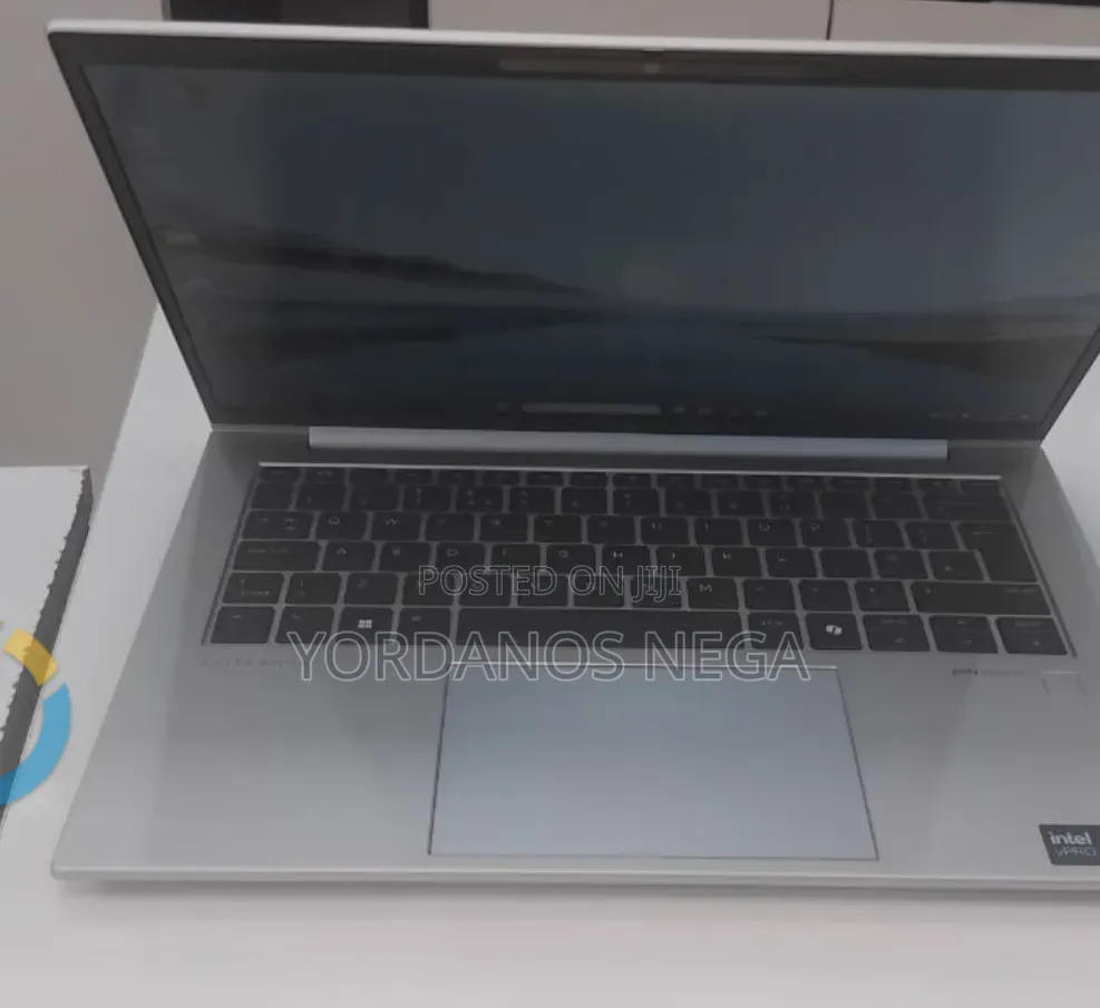New Laptop HP EliteBook 840 G11 16GB Intel Core Ultra 7 SSD 512GB