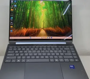 New Laptop Lenovo Yoga 9 16GB Intel Core Ultra 7 SSD 512GB