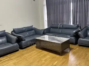Leather Sofa ሶፋ