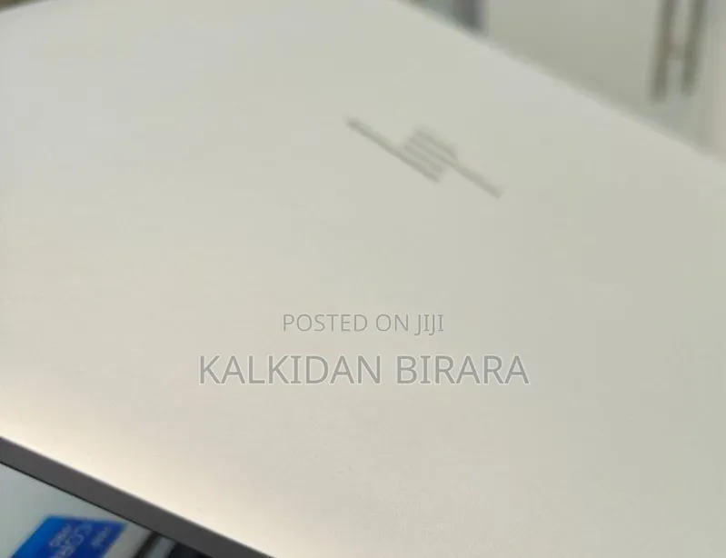 New Laptop HP EliteBook 840 G8 16GB Intel Core i5 SSD 512GB