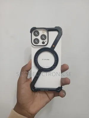 Z-Shape iPhones 13,14,15 Pro maxMagnetic Bumper Case With 360°