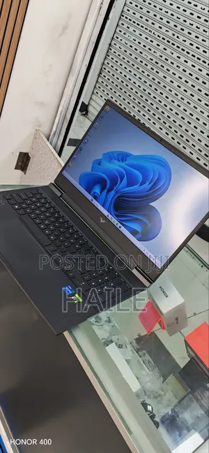 New Laptop HP Victus 16 16GB Intel Core i7 SSD 512GB
