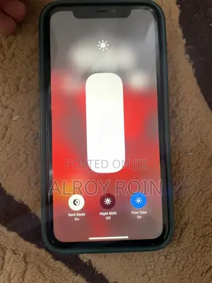 Apple iPhone 11 64 GB White