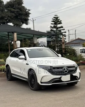Mercedes-Benz EQC EQC400 4MATIC 2022 White