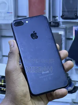 Apple iPhone 7 Plus 32 GB Black
