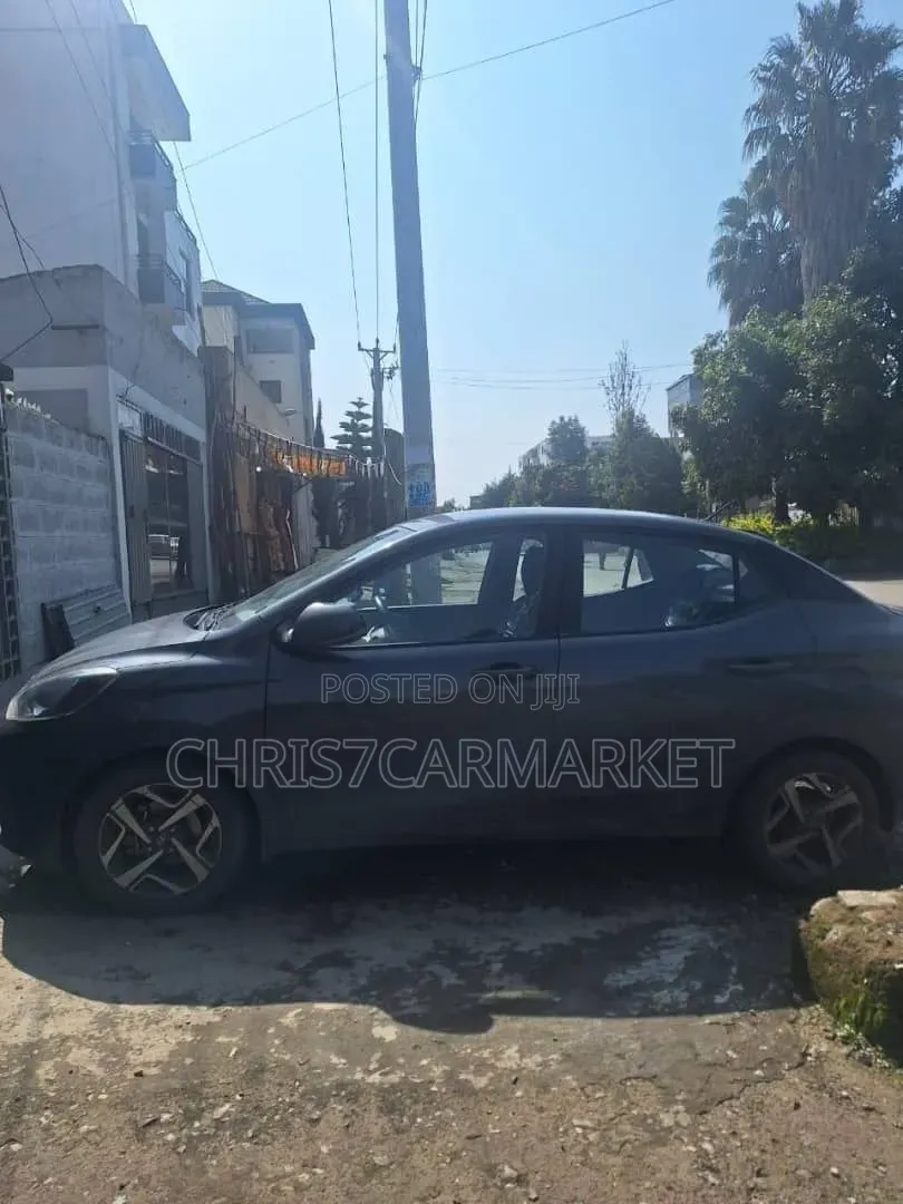 Hyundai I10 2023 Gray