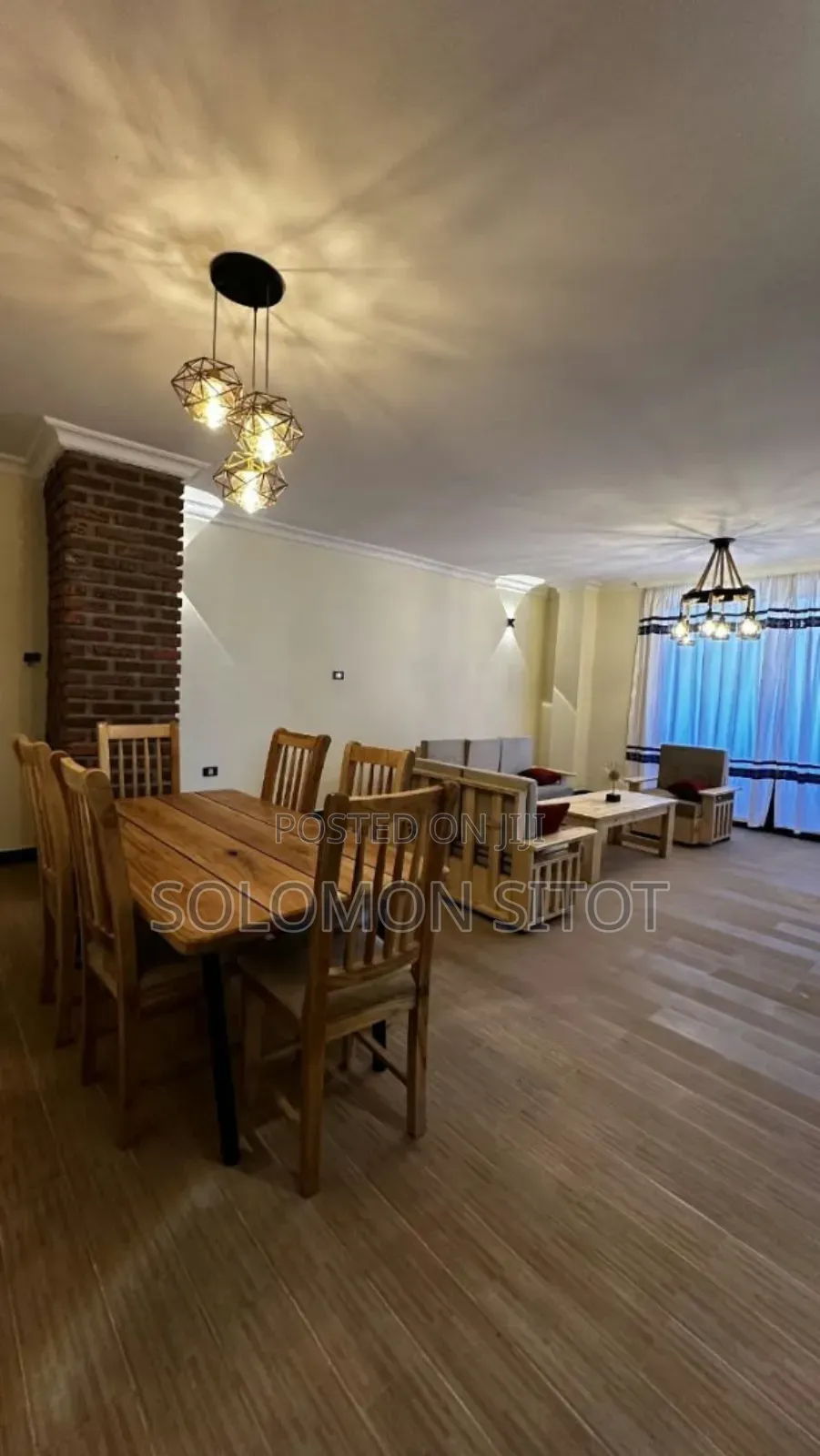 Furnished 5bdrm Apartment in G+5 Building, Kirkos for sale