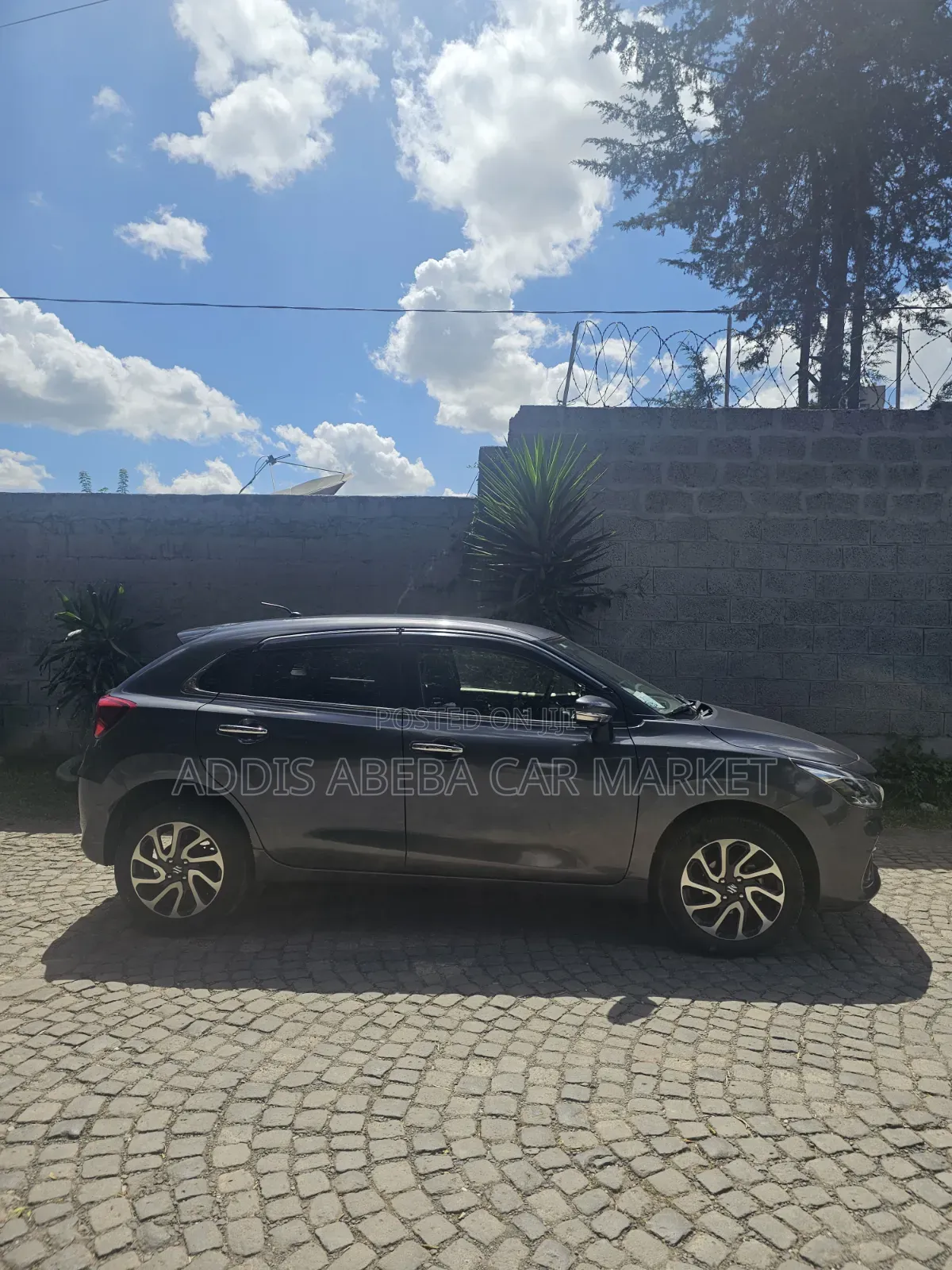 Suzuki Baleno 2022 Gray