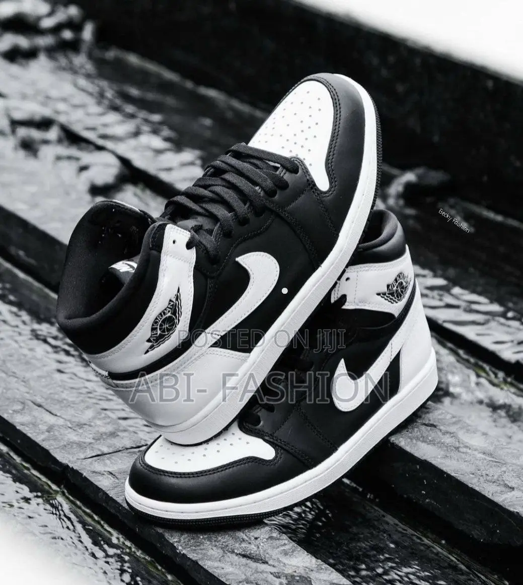 Air Jordan 1 High OG Black/White Shoes | New Arrival