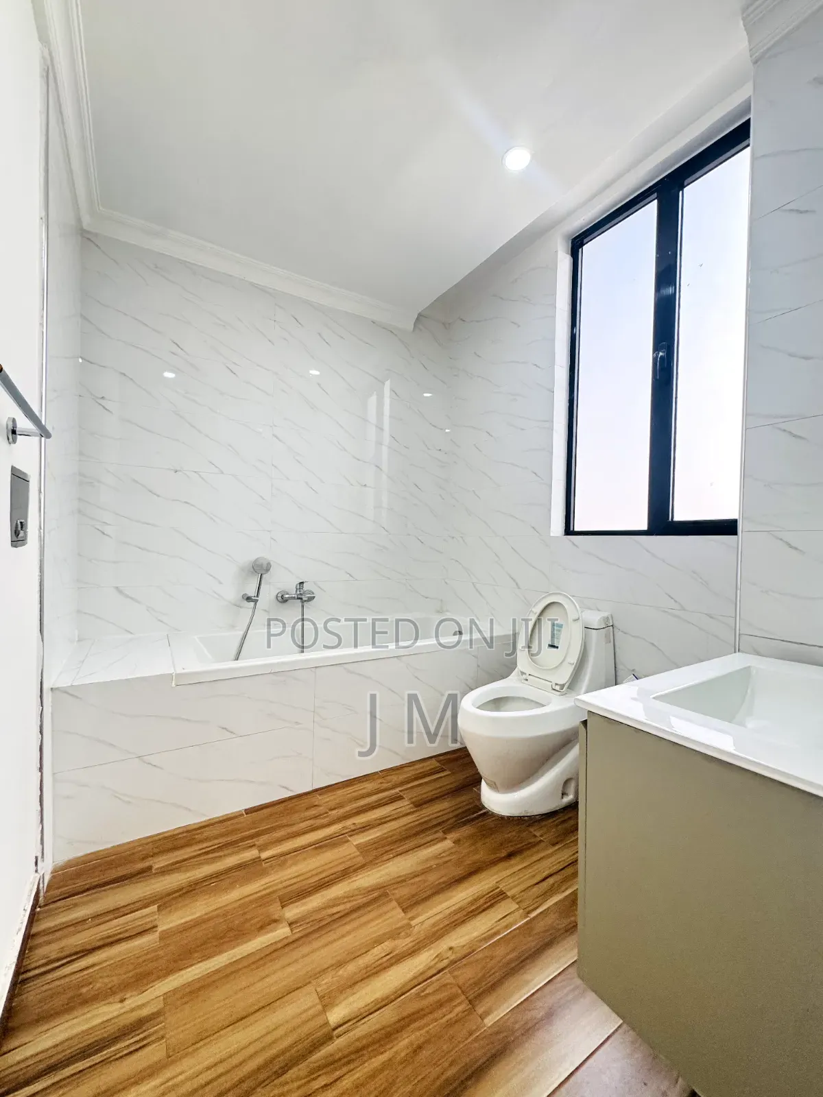 Furnished 2bdrm Apartment in Bole for rent