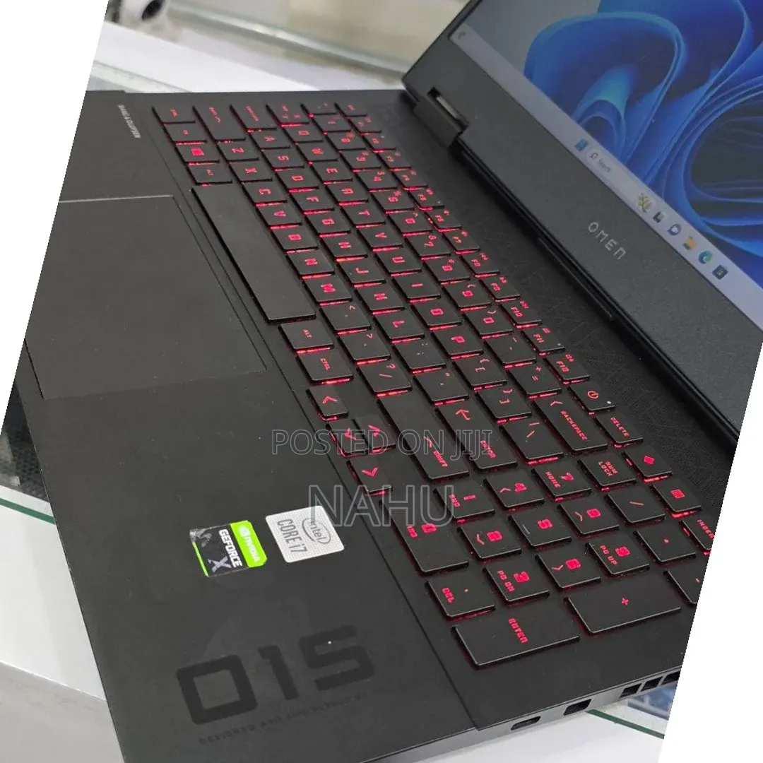 New Laptop HP Omen 15 16GB Intel Core i7 SSD 512GB