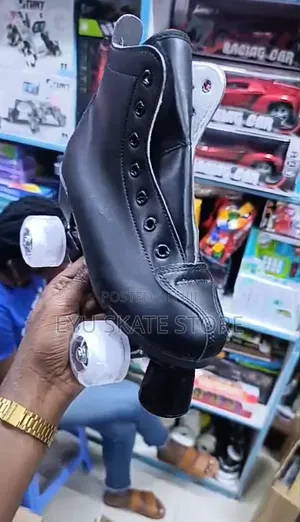 White and Black Roller Skates for Adults – Stylish Quad Skating Shoes