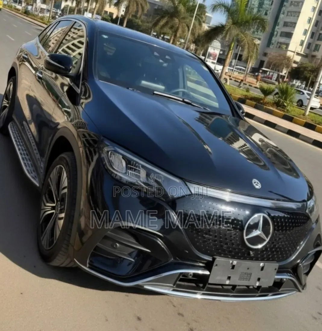 New Mercedes-Benz EQE 2025 Black