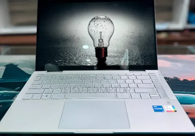 New Laptop HP Pavilion 14 x360 2-in-1 16GB Intel Core i5 SSD 512GB