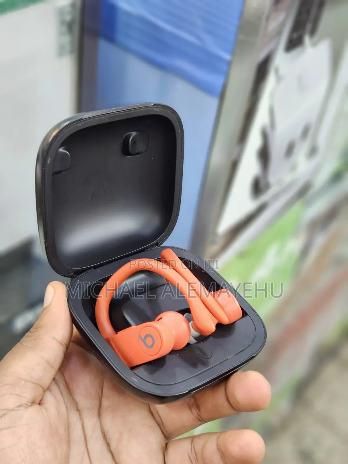 Beats Powerbeats Pro