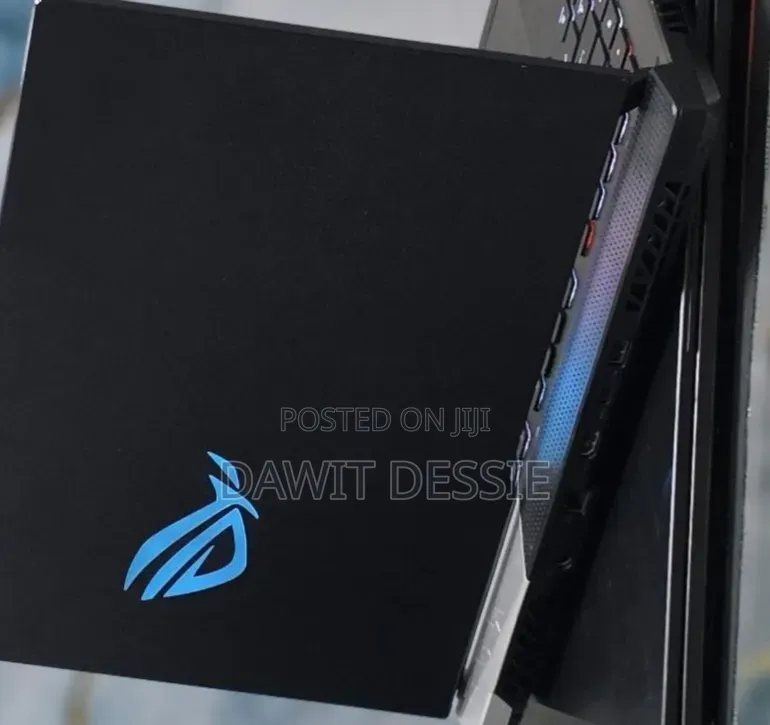New Laptop Asus 32GB AMD Ryzen 9 SSD 1T