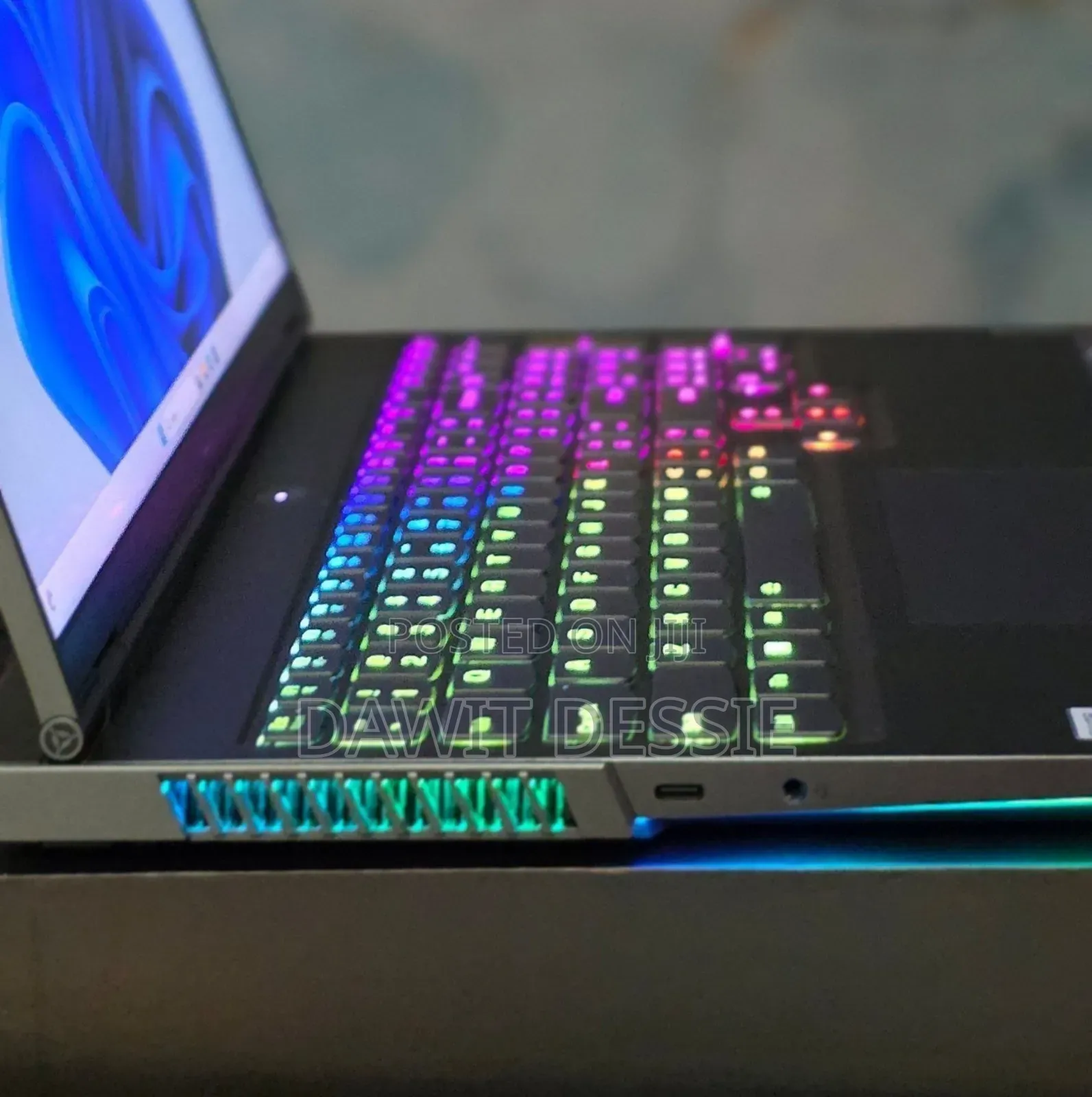 New Laptop Lenovo 32GB AMD Ryzen 9 SSD 1T