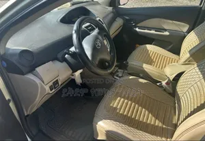 Toyota Belta 2007 Yellow