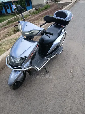 Motorcycle 2022 Silver