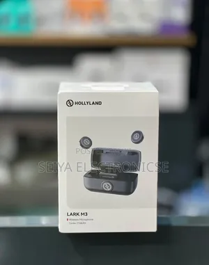 Hollyland LARK M3 Wireless Microphone System (Combo 2TX & 2RX),