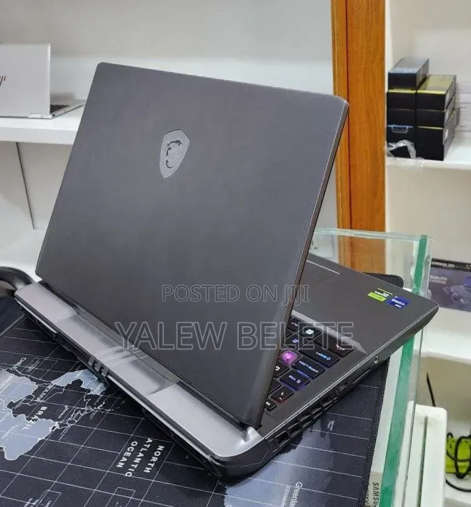 New Laptop MSI Vector GP68 HX 13V 16GB Intel Core i9 SSD 1T