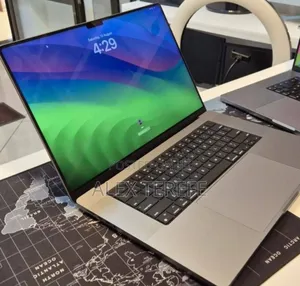 New Laptop Apple MacBook Pro 2021 M1 32GB Apple M1 Pro SSD 512GB